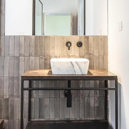 Regina Margherita Luxury House Διαμέρισμα Μόντικα